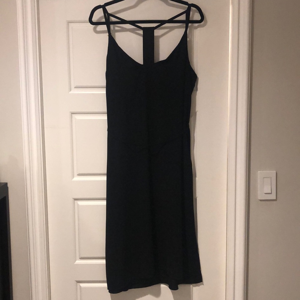 Dress - Picture 3 of 5